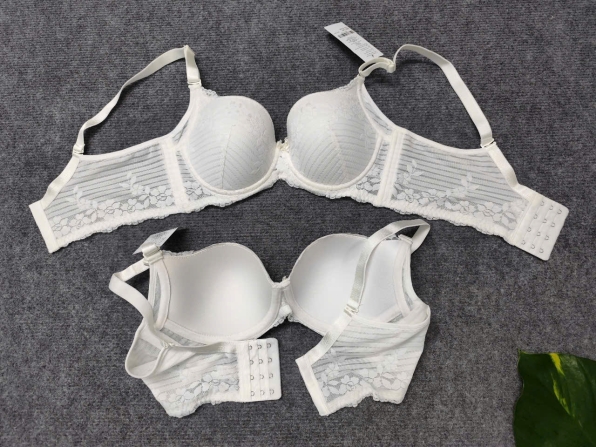 ÁO LOVELY 1305 - MÀU TRẮNG